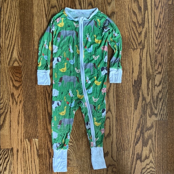 Little Sleepies Other - Little Sleepies Once Upon a Farm zippy, size 12-18 months. Great condition